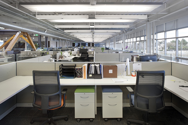 Delta Electronics (Americas) Headquarters, interior view of cubicle partitions