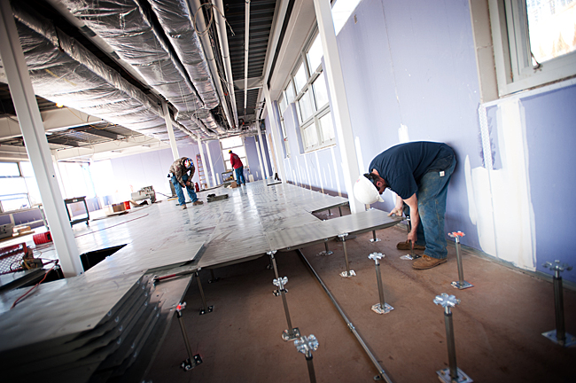 Installing an underfloor air delivery system at the Center for Sustainable Landscapes, Pittsburgh, PA