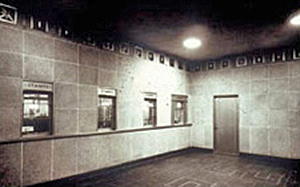 Photo of Post Office at Reagan National Airport before renovations